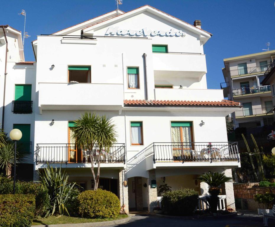 Residence Mare Verde Pietra Ligure Luaran gambar